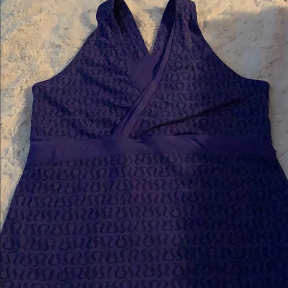 Lululemon Tank - Picture 1 of 3